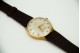 Relógio de pulso mecânico de corda manual em ouro da marca Longines
